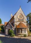 Un'antica chiesetta in pietra nella cittadina francese di Hyères, dipartimento del Var.
