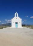 Un'isolata chiesetta greco-ortodossa sull'isola di Antiparos, Cicladi.

