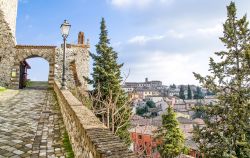 Uno scorcio del borgo di Verucchio in Emilia-Romagna