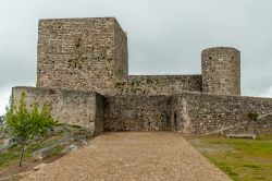 Uno scorcio del castello di Marvao, Portogallo - © ahau1969 / Shutterstock.com
