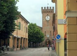 Uno scorcio del centro storico di Poggio Renatico in Emilia, prima della devastazione del terremoto del maggio 2012