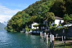 Uno scorcio del Grotto San Rocco a Caprino, Lugano (Svizzera). Questo gioiello si trova proprio di fronte al golfo di Lugano.
