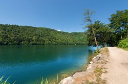 Uno scorcio del Lago di Levico nel Trentino