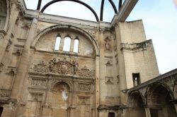 Uno scorcio della chiesa di San Francesco a Baeza, Andalusia, Spagna - © Ammit Jack / Shutterstock.com