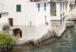 Uno scorcio delle case di Brienno sul Lago di Como