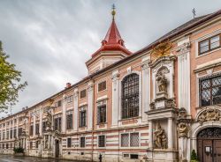 Uno scorcio dell'Istituto della Beata Vergine Maria nel centro storico di Sankt Polten, Austria. 
