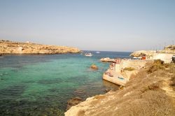 Uno scorcio di Cala Pisana a Lampedusa, Isole Pelagie, Sicilia - © simona flamigni / Shutterstock.com
