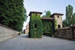 Uno scorcio di Grazzano Visconti, il borgo dell' Emilia-Romagna, frazione di Vigolzone