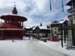 Uno scorcio invernale del villaggio di Ruka, nei pressi di Kuusamo, Finlandia - © KeskiHeikkila / Shutterstock.com