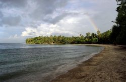 Uno scorcio panoramico di Honiara, isole Solomone. Fu proclamata ufficialmente capitale nel 1952.
