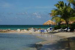 Vacanza in Giamaica sulle spiagge di Runaway Bay. Questo è uno dei luoghi migliori per assaporare l'autentica atmosfera caraibica.
