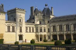 L'elegante architettura rinascimentale del Chateau de Brézè: siamo lungo la Valle della Loira in Francia - © www.chateaudebreze.com