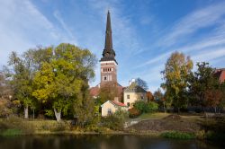 Vasteras, la cattedrale gotica, Svezia. La sua bella guglia è stata costruita dall'architetto svedese Nicodemus Tessin il Giovane.




