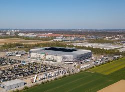 Veduta aerea dello stadio di Augusta, Germania. In questa immagine la partita di Bundesliga fra  FC Augsburg e VfB Stuttgart - © Frank Gaertner / Shutterstock.com