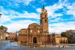 Veduta della cattedrale di Santa Maria Assunta nella città di Calahorra, Spagna.
