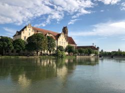 Veduta della Heilig-Geist-Kirche di Landshut, Germania: la chiesa di Santo Spirito venne costruita fra il 1407 e il 1461.
