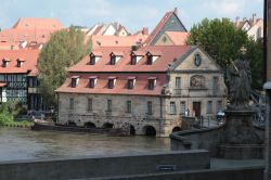 Veduta di palazzi storici sul fiume di Bamberga, Germania - © Konstantin Mizikevitch / Shutterstock.com 
