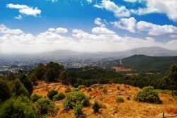 Veduta panoramica di Addis Abeba dalle alture limitrofe, Etiopia.
