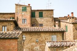 Veduta sui tetti di Trequanda, piccolo villaggio medievale in Val di Chiana, Toscana. 

