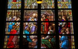 Le vetrate della splendida cattedrale gotica di Den Bosch (Olanda) sono molto antiche e considerate dei veri capolavori nel loro genere - foto © jorisvo / Shutterstock.com 