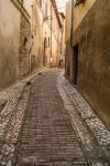Vicolo del borgo di Trevi in Umbria - © alexandro900 / Shutterstock.com
