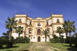 Villa Cattolica è una delle storiche residenze di Bagheria in Sicilia