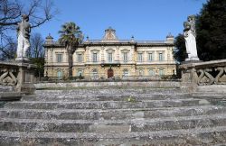 Villa Peragallo a Calenzano - © Lmagnolfi - CC BY-SA 4.0 - Wikipedia