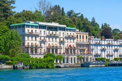 Ville lussuose sul lago di Como, Lombardia - Il Lario è famoso nel mondo per le sue ville antiche e per i suoi magnifici giardini che rendono questo territorio una delle mete turistiche ...