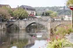 Villefranche de Rouergue, grazioso borgo sulla strada per Santiago de Compostela, Francia - © Ana del Castillo / Shutterstock.com