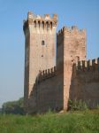 Torri del castello di Villimpenta: siamo nel mantovano in Lombardia - © Massimo Telò -  CC BY-SA 3.0, Collegamento