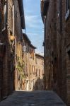 Visita al centro medievale di Torrita di Siena in Valdichiana, Toscana - ©  Laura Facchini / Shutterstock.com