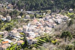 Vista aerea del borgo di Vivario in Corsica