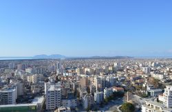 Vista aerea della città di Valona in Albania