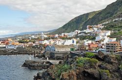 Vista del centro di Garachico, siamo a Tenerife, la maggiore delle Isole Canarie  - © Marc Ryckaert / wikipedia