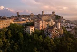Vista panoramica del Borgo di Osimo nelle Marche, provincia di Ancona