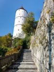 La Weisser Turm, la torre bianca e le mura antiche di Biberach in Germania - © Patrick Poendl / Shutterstock.com