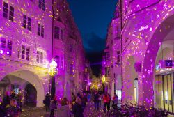 WLF 2019 Brillano i portici di Bressanone al Water Light Festival - © Pierluigi Orler / www.brixen.org 