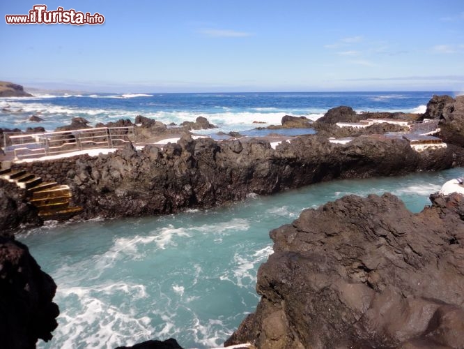 Immagine Le piscine di Garachico sono state generate da una violenta eruzione vulcanica che dall'entroterra di Tenerife (Canarie) è scesa fino al mare.