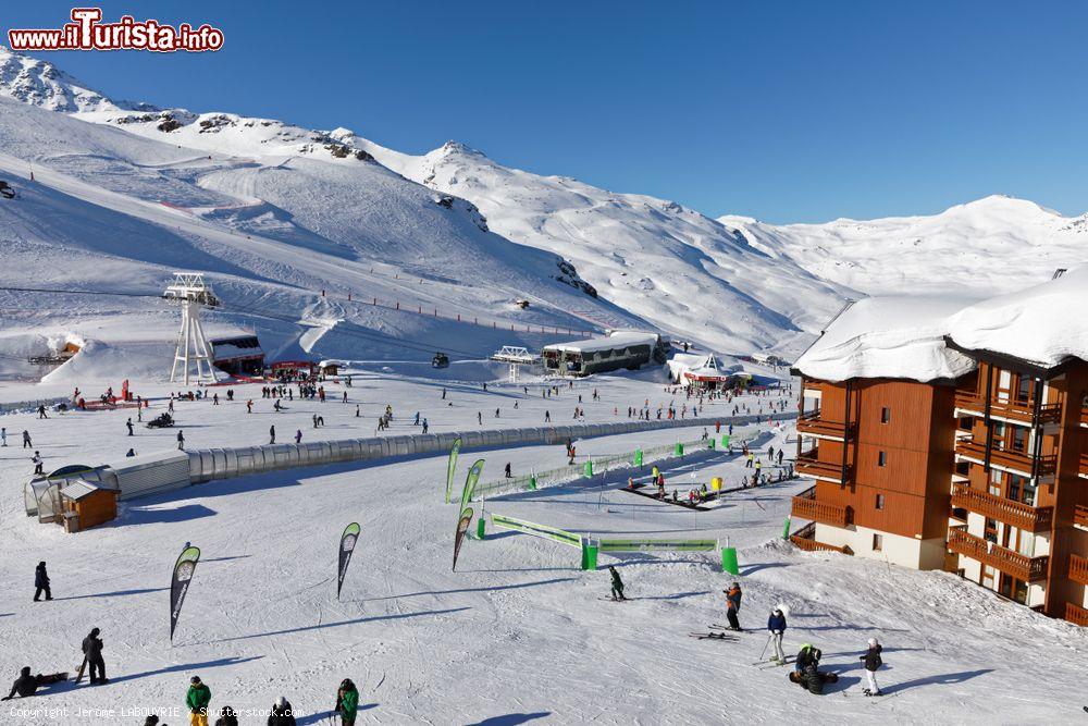 Immagine Piste da sci nel comprensorio in Val Thorens, Alpi francesi, Savoia. Questa località si trova nel Comune di Saint-Martin-de-Belleville - © Jerome LABOUYRIE / Shutterstock.com