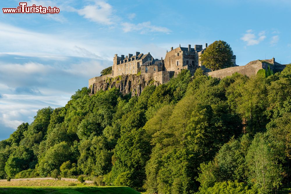 Immagine Il pittoresco castello di Stirling in un tardo pomeriggio autunnale, Scozia, Regno Unito.