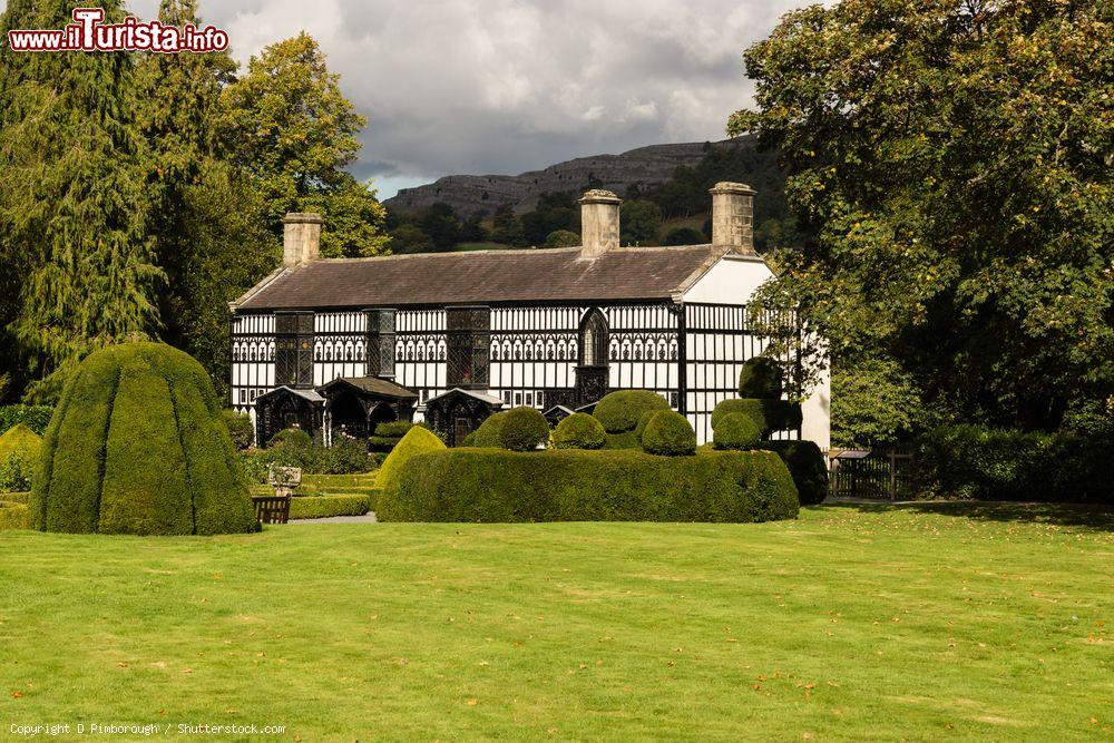 Immagine Plas Newydd fu la splendida residenza di Sarah Ponsonby ed Eleanor Charlotte Butler, conosciute come "The Ladies of Llangollen", due ricche amanti che vissero qui tra la fine del '700 e la prima metà dell'800 - foto © D Pimborough / Shutterstock.com