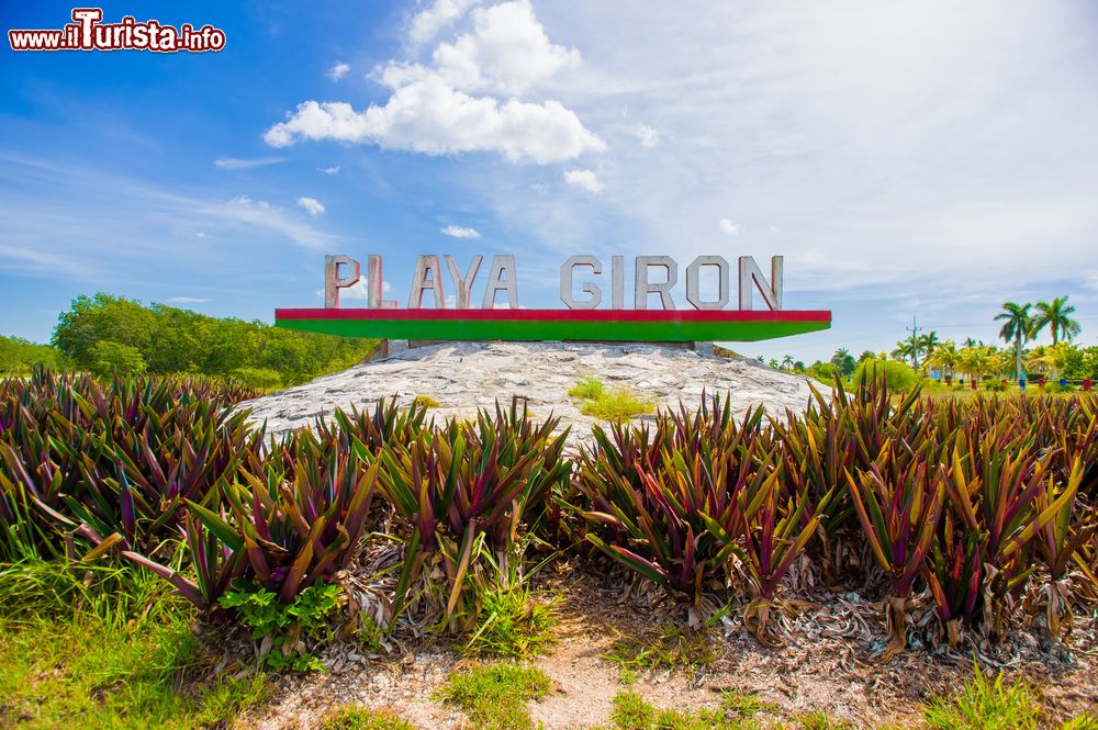 Immagine Playa Giron nel Mare dei Caraibi, Cuba. Siamo in uno dei luoghi più suggestivi dei mari caraibici dove ai paesaggi naturali si mescola la proverbiale ospitalità della popolzione cubana.