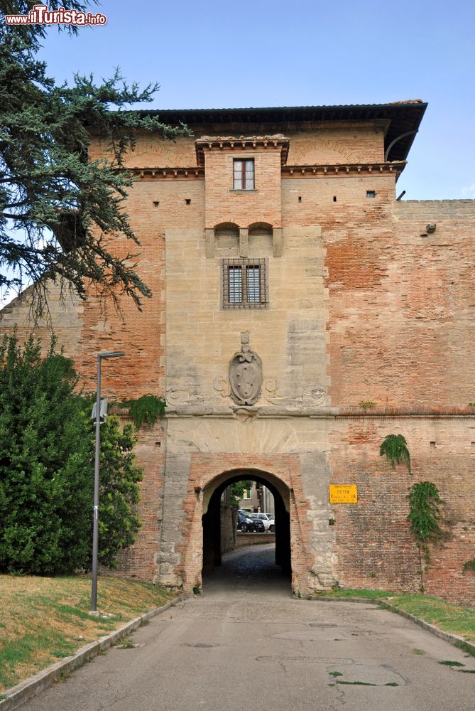 Immagine Porta Fiorentina a Terra del Sole, il borgo del comune di Castrocaro Terme in Emilia-Romagna