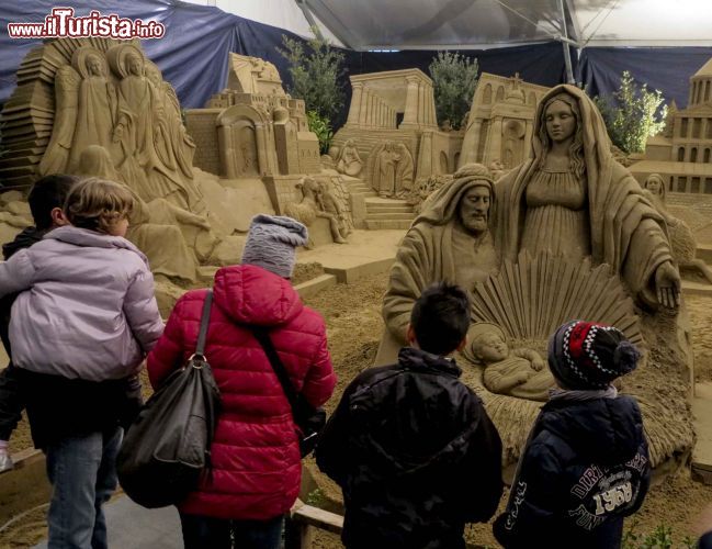 Immagine Il grande Presepe di Sabbia al Rimini Ice Village, attivo par larga parte dei mesi di dicembre e gennaio