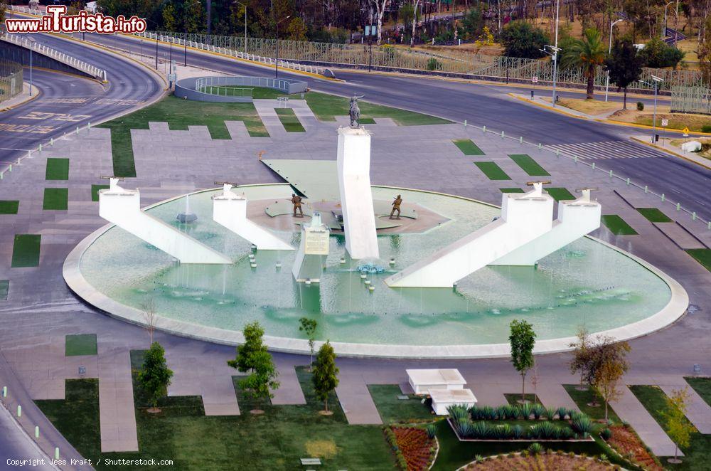 Immagine Puebla: monumento a Ignacio Zaragoza Seguin, generale dell'armata messicana - © Jess Kraft / Shutterstock.com