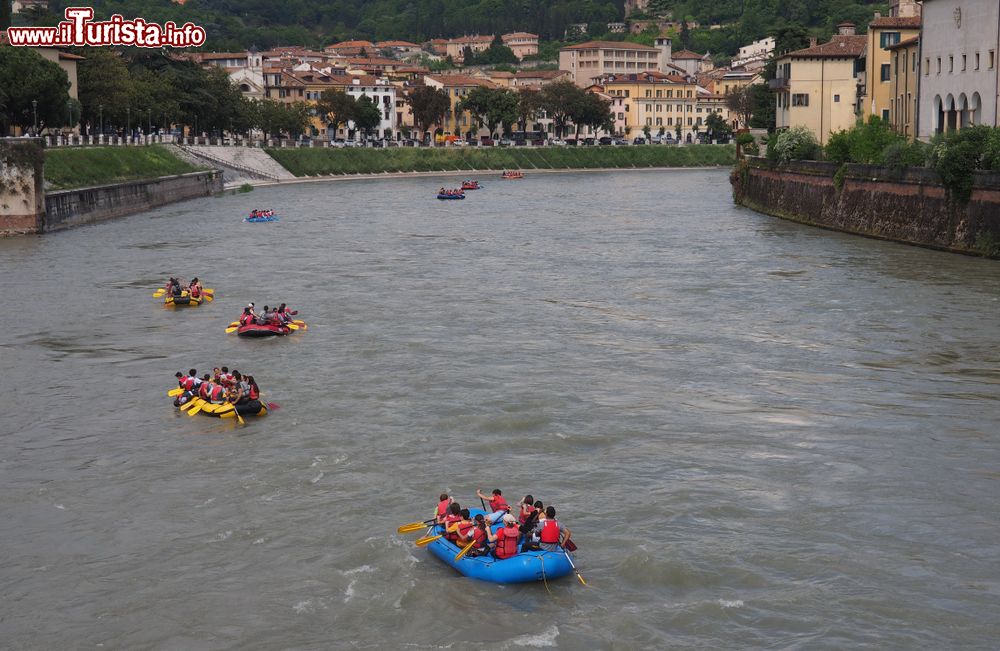 Immagine Rafting sul fiume Adige alle porte di Verona in Veneto