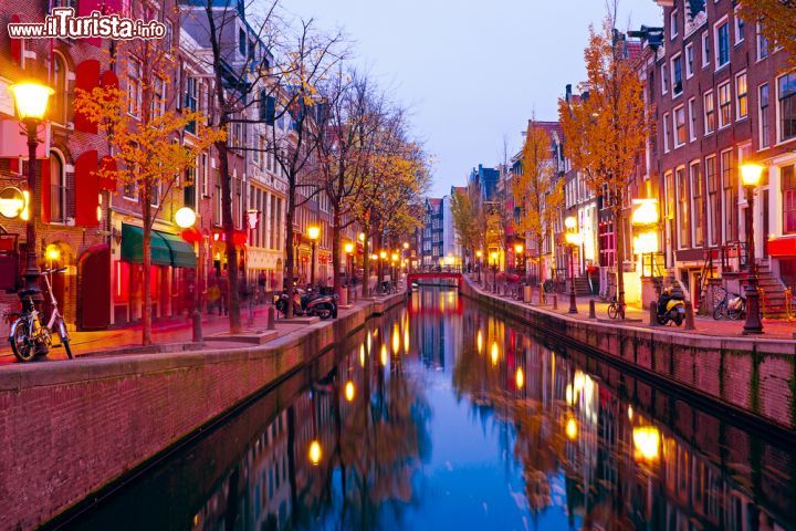 Immagine Red Lights district, il quartiere a luci rosse di Amsterdam