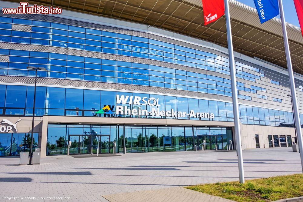 Immagine Rhein-Neckar Arena a Sinsheim, Germania. Lo stadio ha ospitato partite di gruppo della Coppa del Mondo nel 2006 - © aldorado / Shutterstock.com