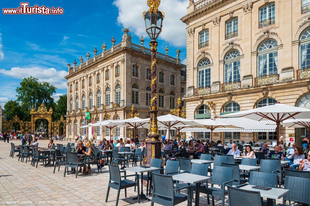 Immagine Ristoranti e caffè all'aperto nella città di Nancy, Francia - © ilolab / Shutterstock.com