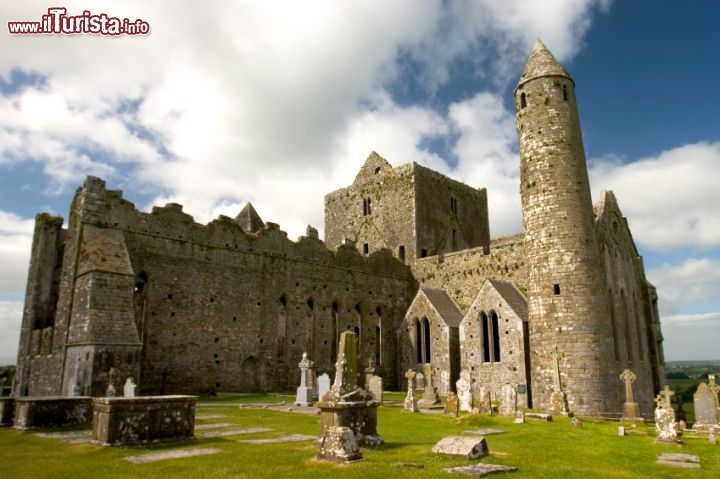 Immagine Rocca di Cashel in Irlanda - © Marc C. Johnson / iStockphoto LP.